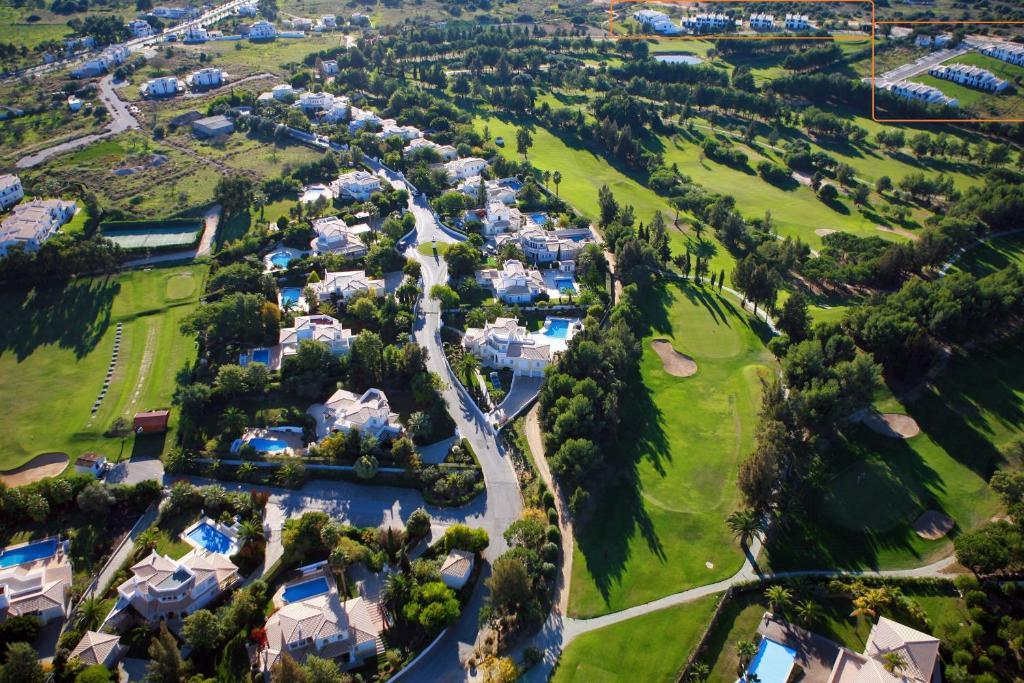 אפרטהוטל אלבור Alto Fairways מראה חיצוני תמונה
